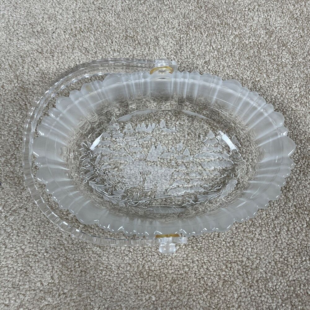 VTG MIKASA GLASS CANDY DISH W HANDLE FROSTED WINTER SCENE Good‎ Condition